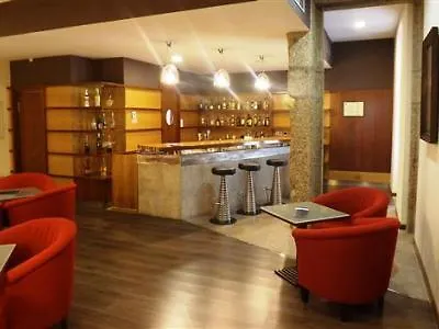 Golden Tulip &