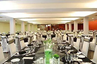 Golden Tulip & 4*