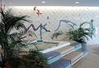 Golden Tulip & Hotel 4*