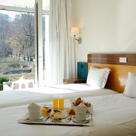 The Lince Braga 4* غيمارايش